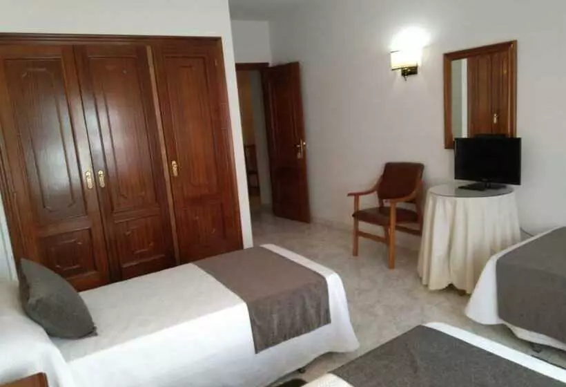 בית מלון כפרי Hostal Mourelos