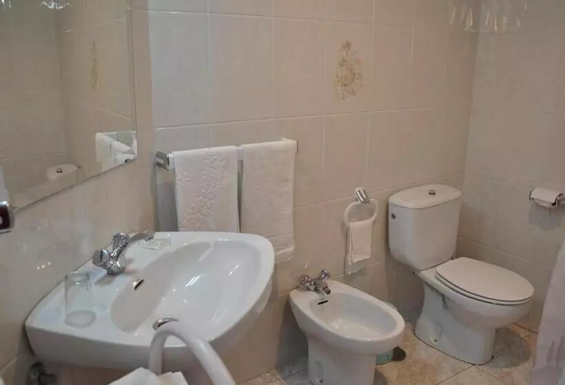 בית מלון כפרי Hostal Mourelos