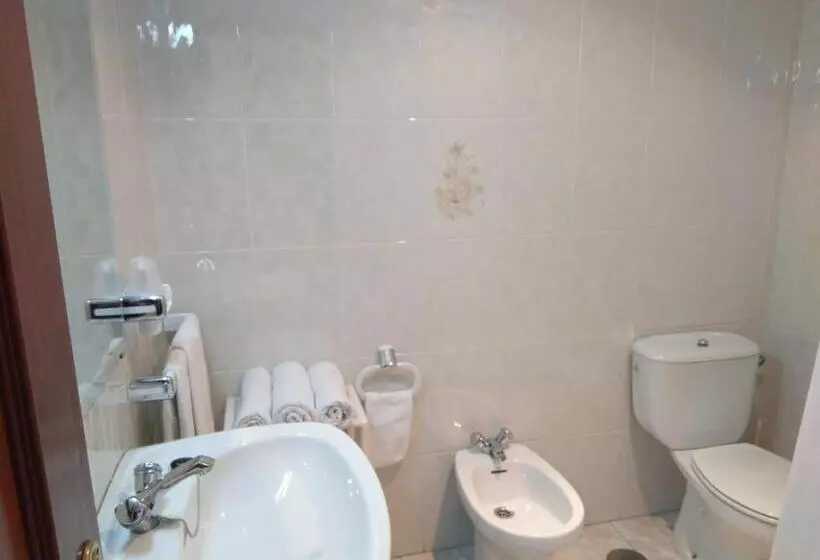 בית מלון כפרי Hostal Mourelos