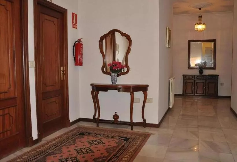 בית מלון כפרי Hostal Mourelos