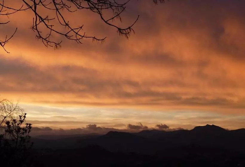 בית מלון כפרי Leku Eder