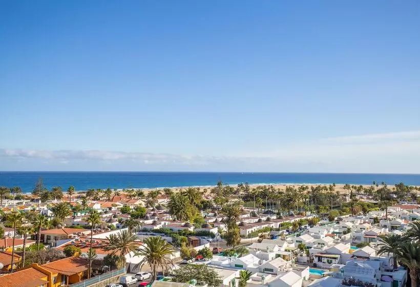 בית מלון כפרי Rey Carlos