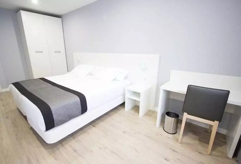 ホテル Río Asón