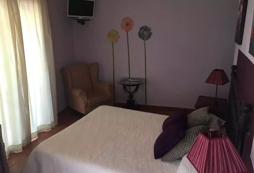 בית מלון כפרי Rural Mariblanca