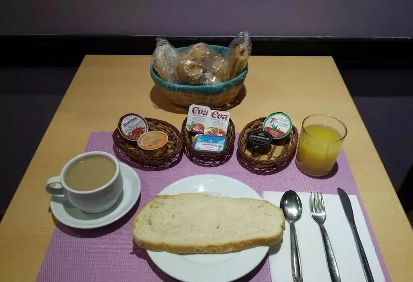 فندق فئة نجمة واحدة La Flor De Al Andalus