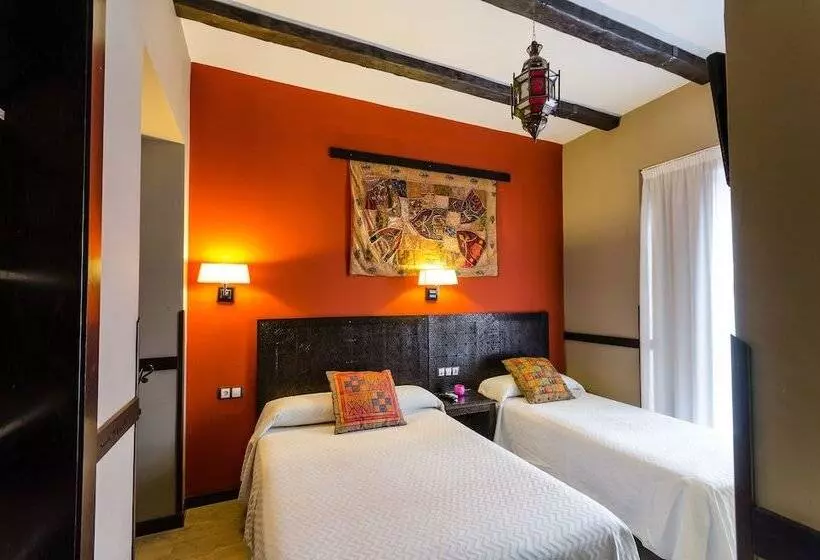 فندق فئة نجمة واحدة La Flor De Al Andalus