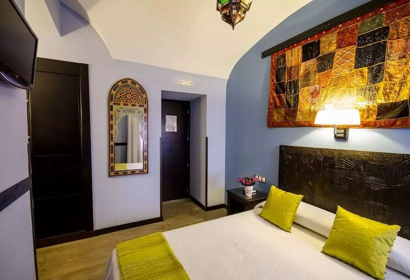 فندق فئة نجمة واحدة La Flor De Al Andalus