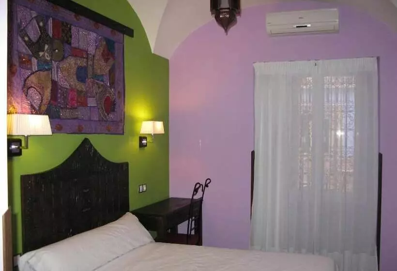 فندق فئة نجمة واحدة La Flor De Al Andalus