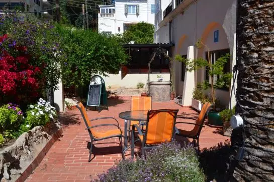 민박 La Mimosa Guesthouse Bed&Breakfast