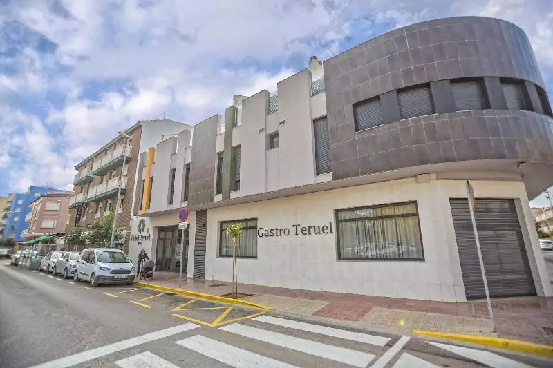 فندق فئة نجمة واحدة Teruel