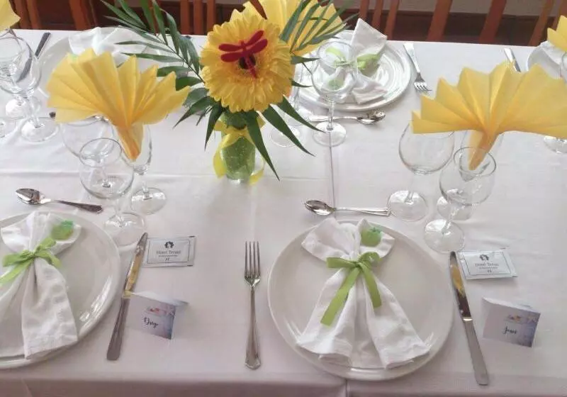 فندق فئة نجمة واحدة Teruel