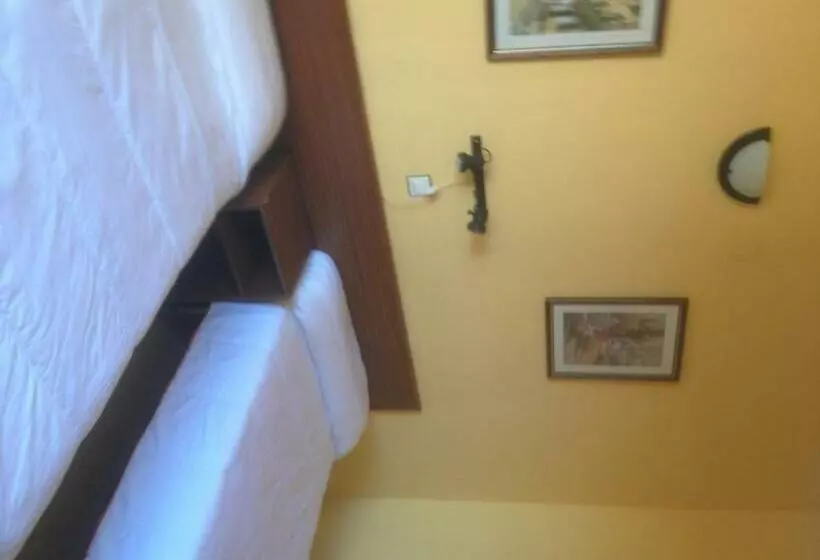 Hotel Hostal De Berria