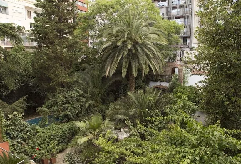 Hotelli Ciudad Condal Hostal   Paseo De Gracia