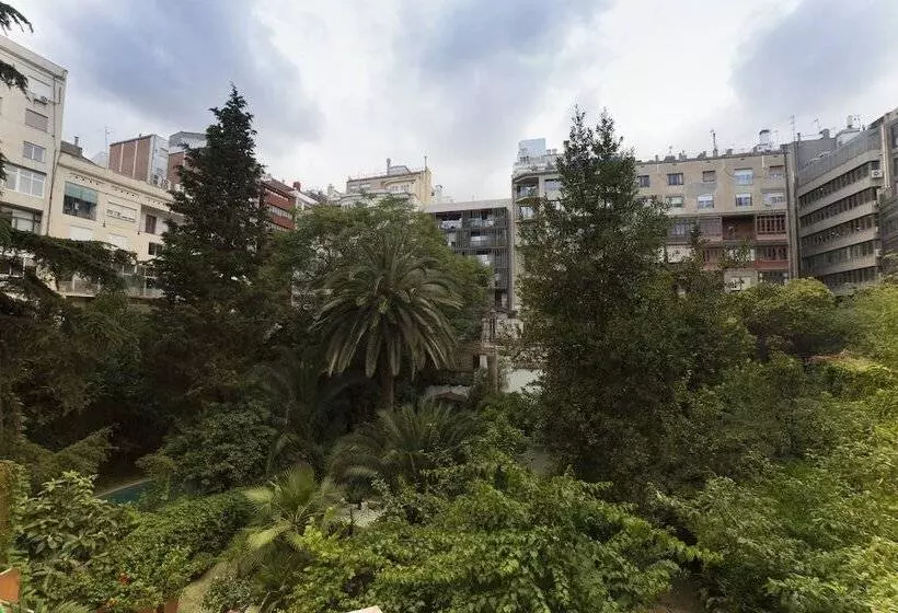 Hotelli Ciudad Condal Hostal   Paseo De Gracia