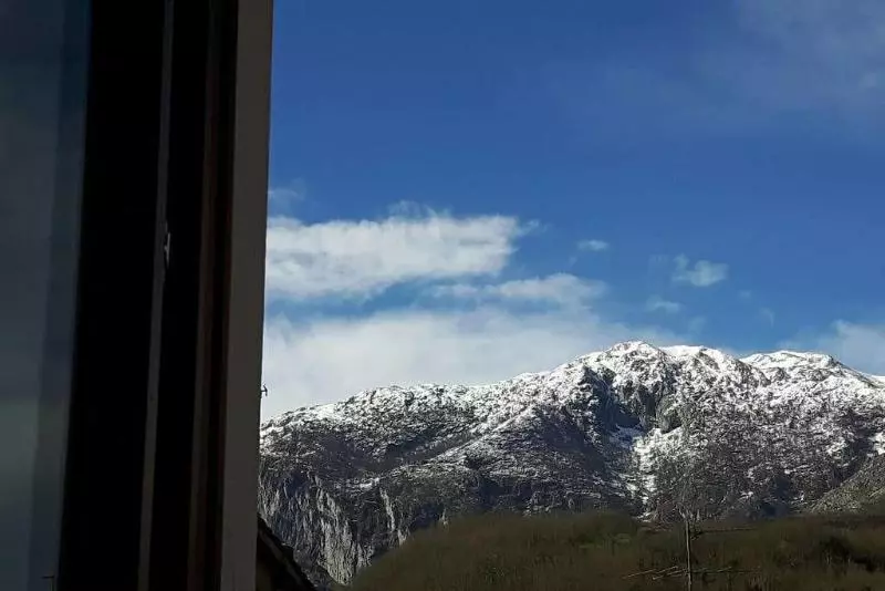 ホテル El Castañeu