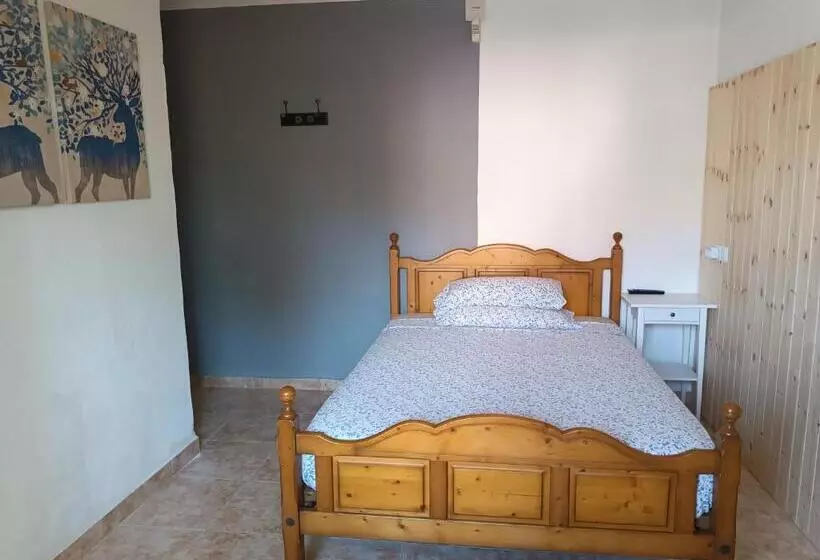 בית מלון כפרי Hostal Bélgica