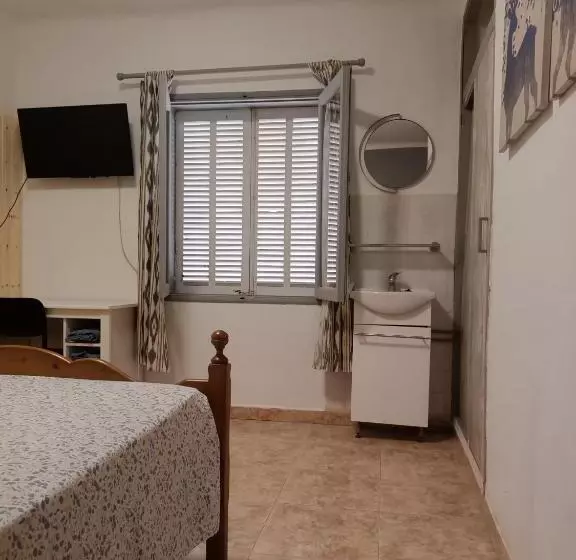 בית מלון כפרי Hostal Bélgica