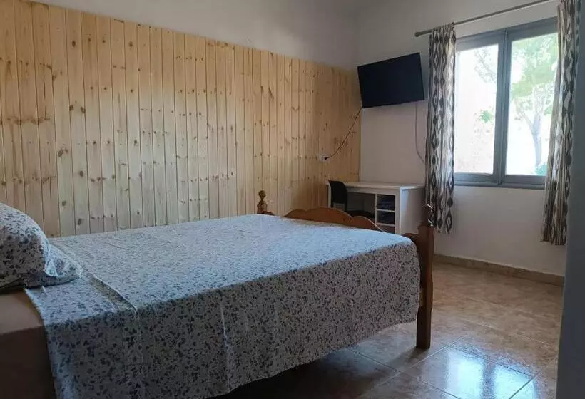 בית מלון כפרי Hostal Bélgica