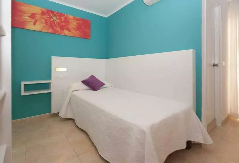 호텔 Hostal Costa Blanca