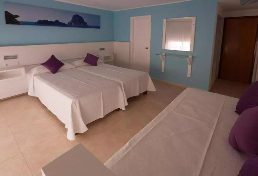 호텔 Hostal Costa Blanca