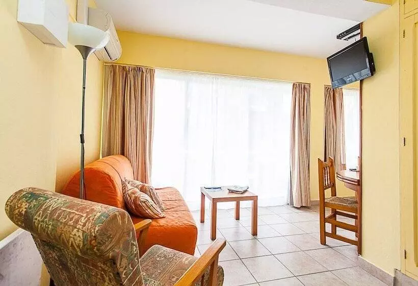 Отель Hostal Doris   Adults Only