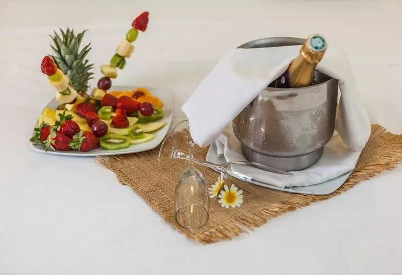 Отель Hostal Doris   Adults Only