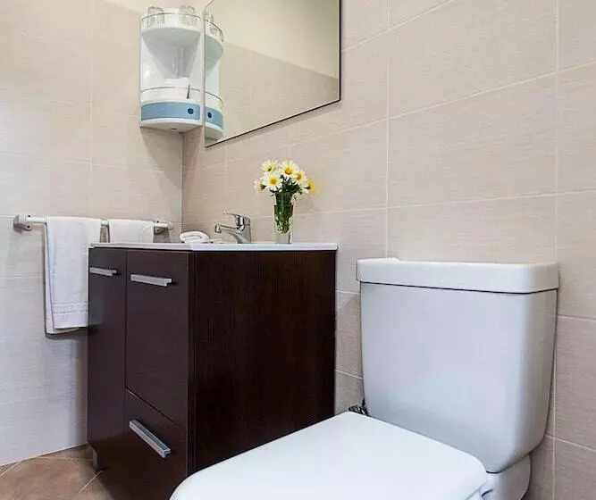 Отель Hostal Doris   Adults Only