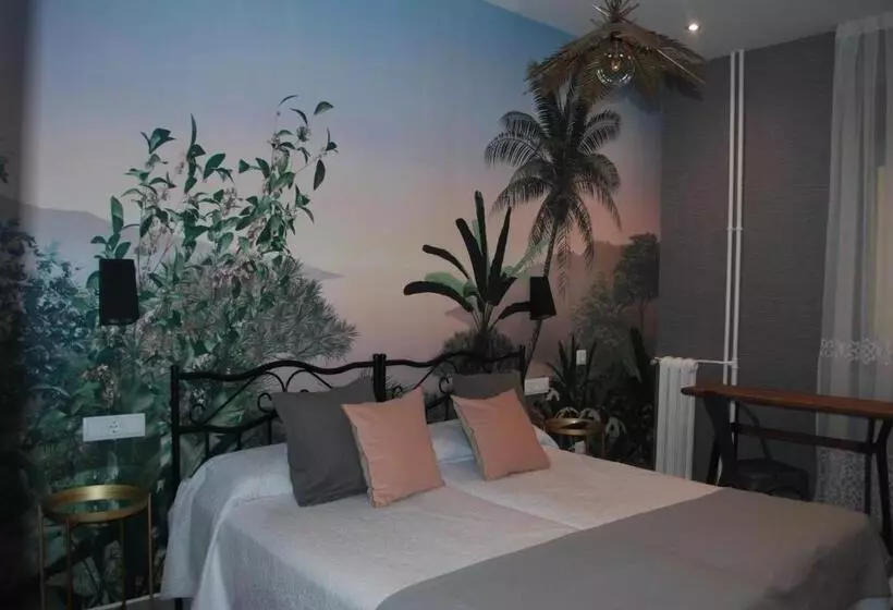 Hostal Avenida