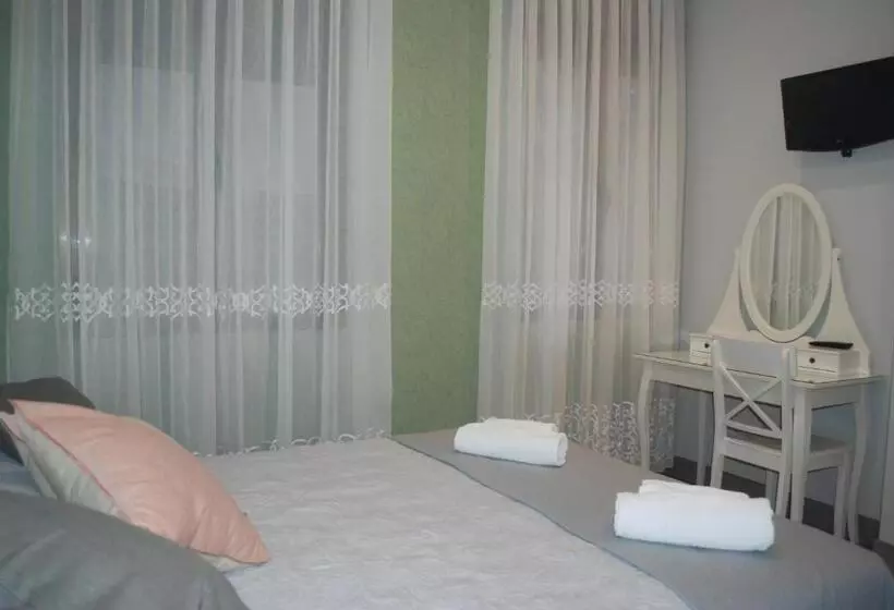 Hostal Avenida