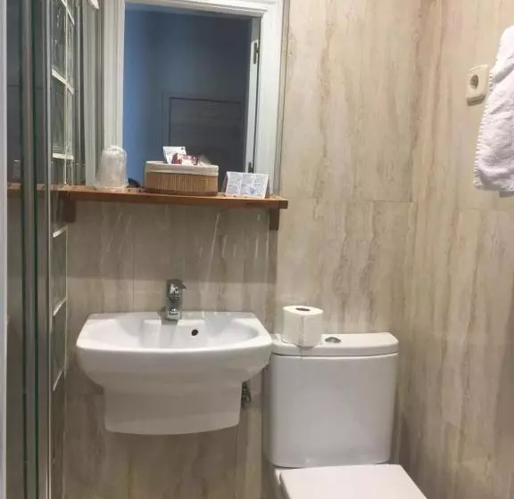 Hostal Avenida