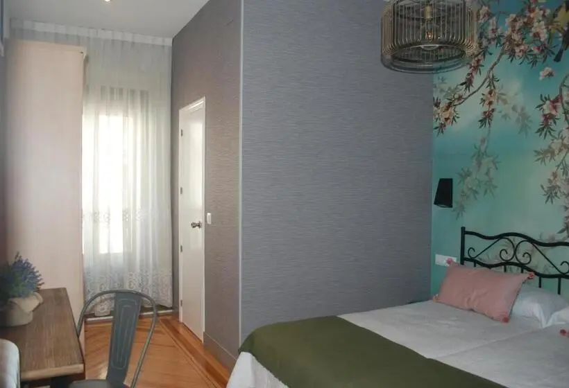 Hostal Avenida