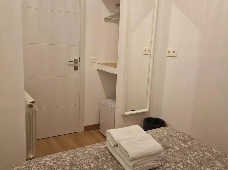 Hostal Esparteros