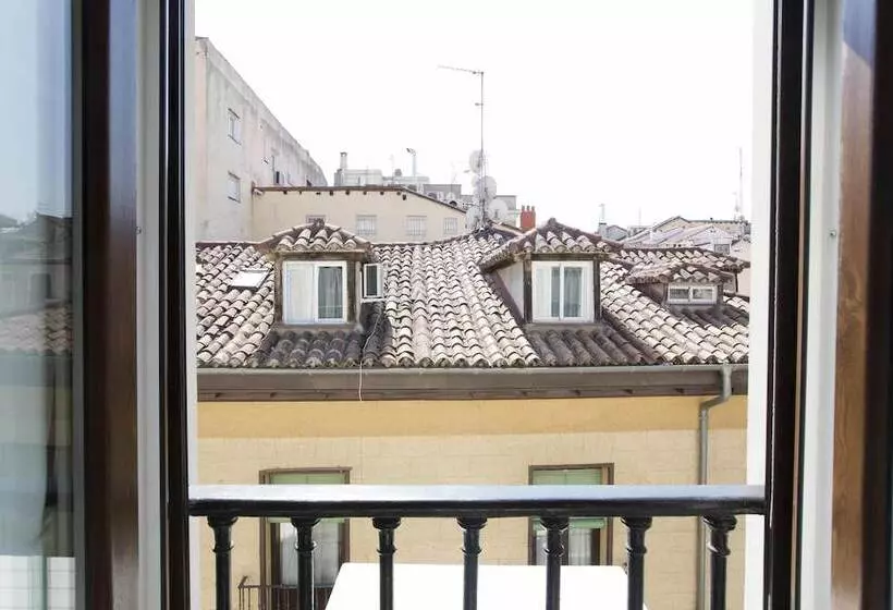 مسافرخانه Veracruz Puerta Del Sol