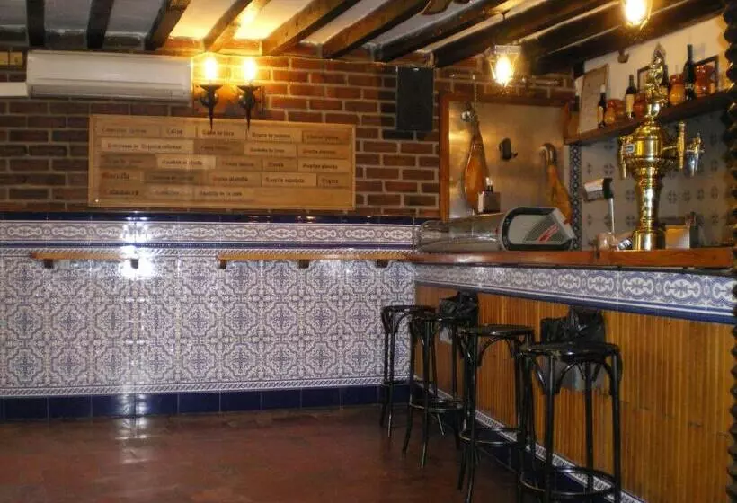 酒店 Hostal Chinchon