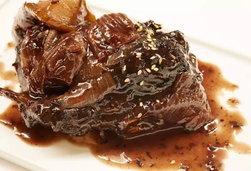 فندق Hostal Crisami