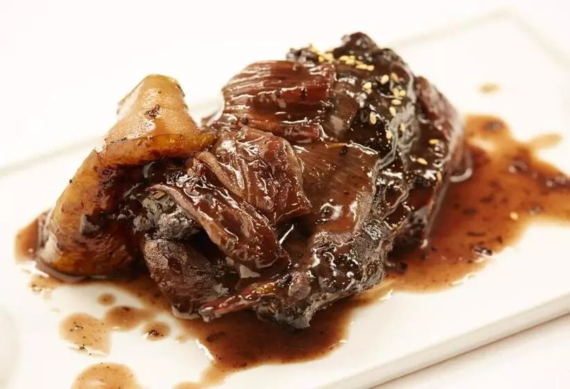 فندق Hostal Crisami