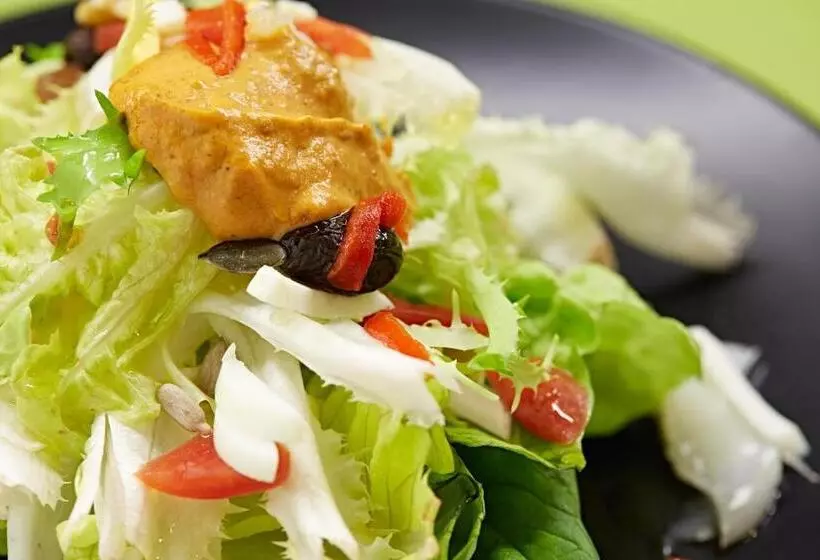 فندق Hostal Crisami