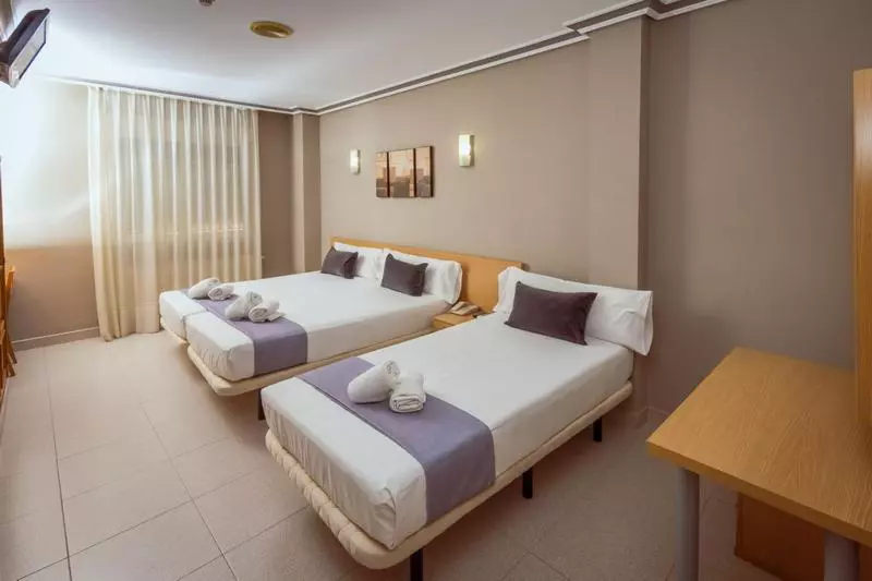 Hotelli Hostal El Cruce