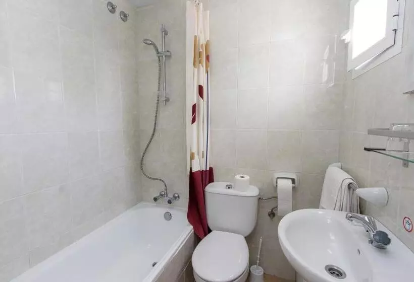 Отель Hostal La Estrella