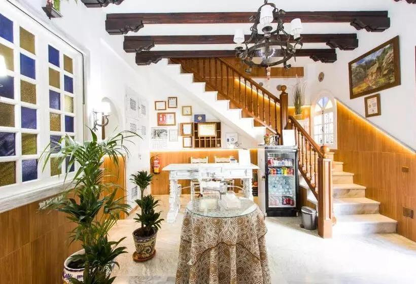 Отель Hostal La Estrella