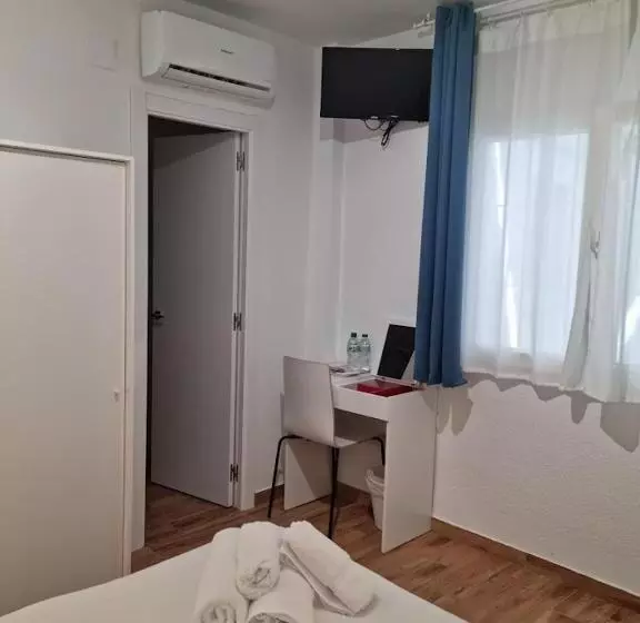 Hotel Hostal Nerjasol