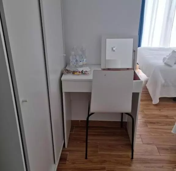 Hotel Hostal Nerjasol