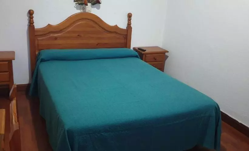 فندق Hostal Pancorbo