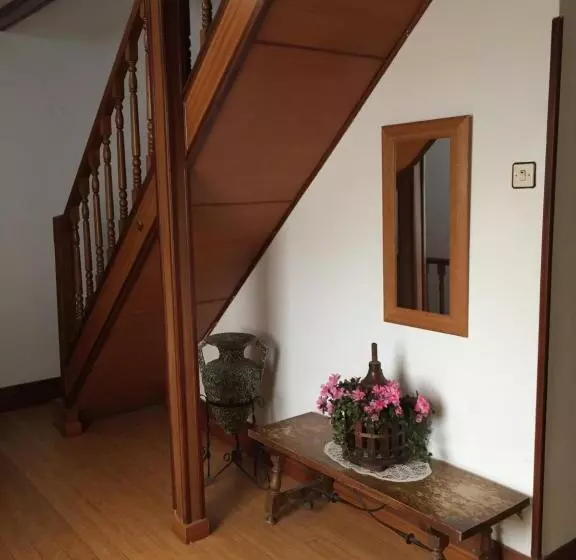 فندق Hostal Pancorbo