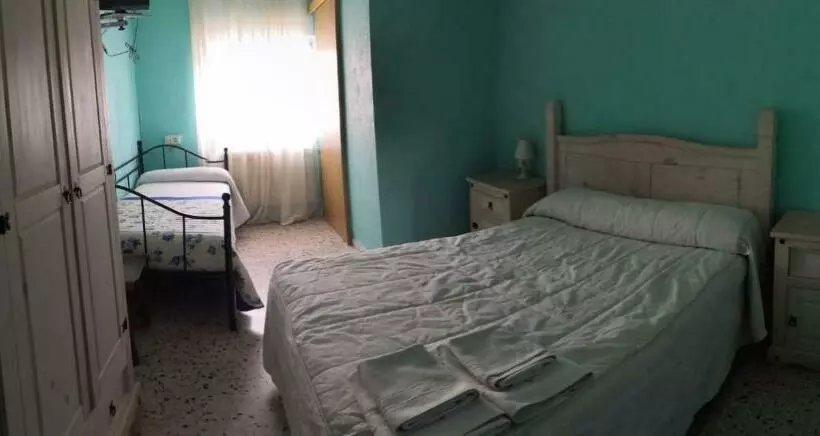 בית מלון כפרי Hostal Restaurante Ceres