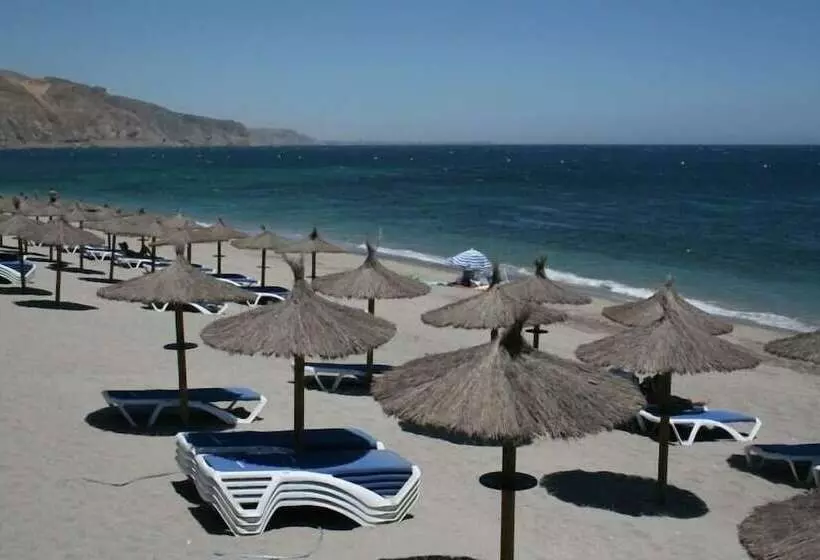 Apartahotel Aguadulce