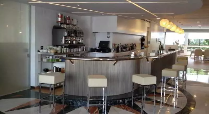 Apartahotel Aguadulce