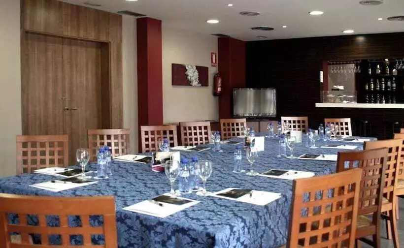 فندق Canal Olimpic