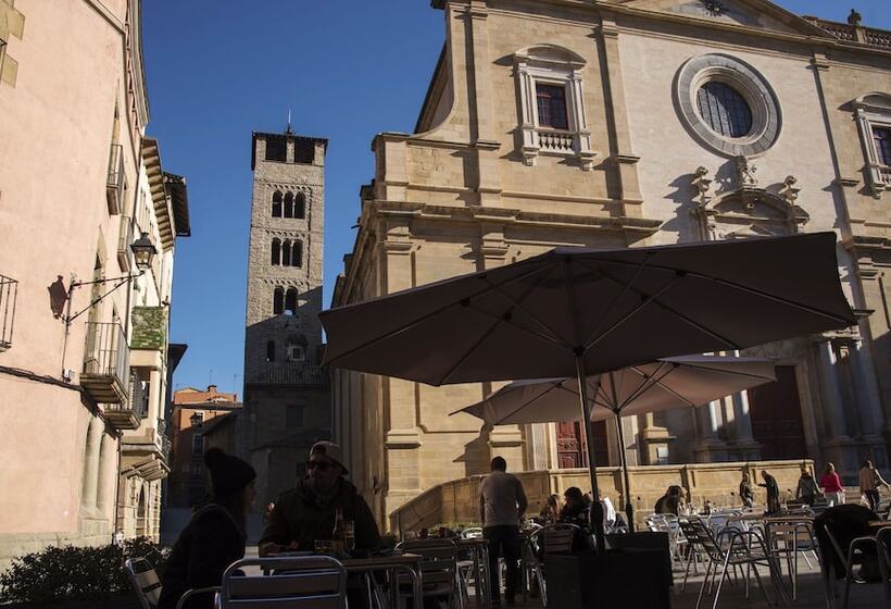 בית מלון כפרי J. Balmes Vic