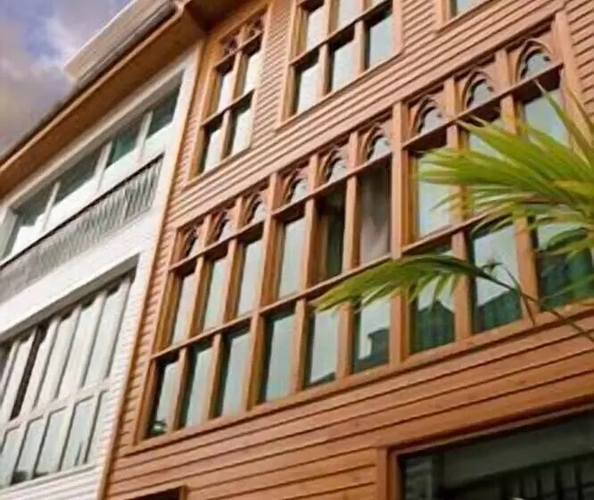 ホテル La Plaza Ii